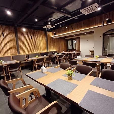 Păltiniş Pensiune & Restaurant Victoria מראה חיצוני תמונה