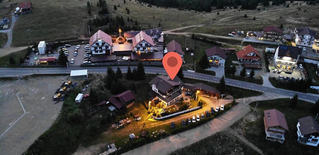 Păltiniş Pensiune & Restaurant Victoria מראה חיצוני תמונה