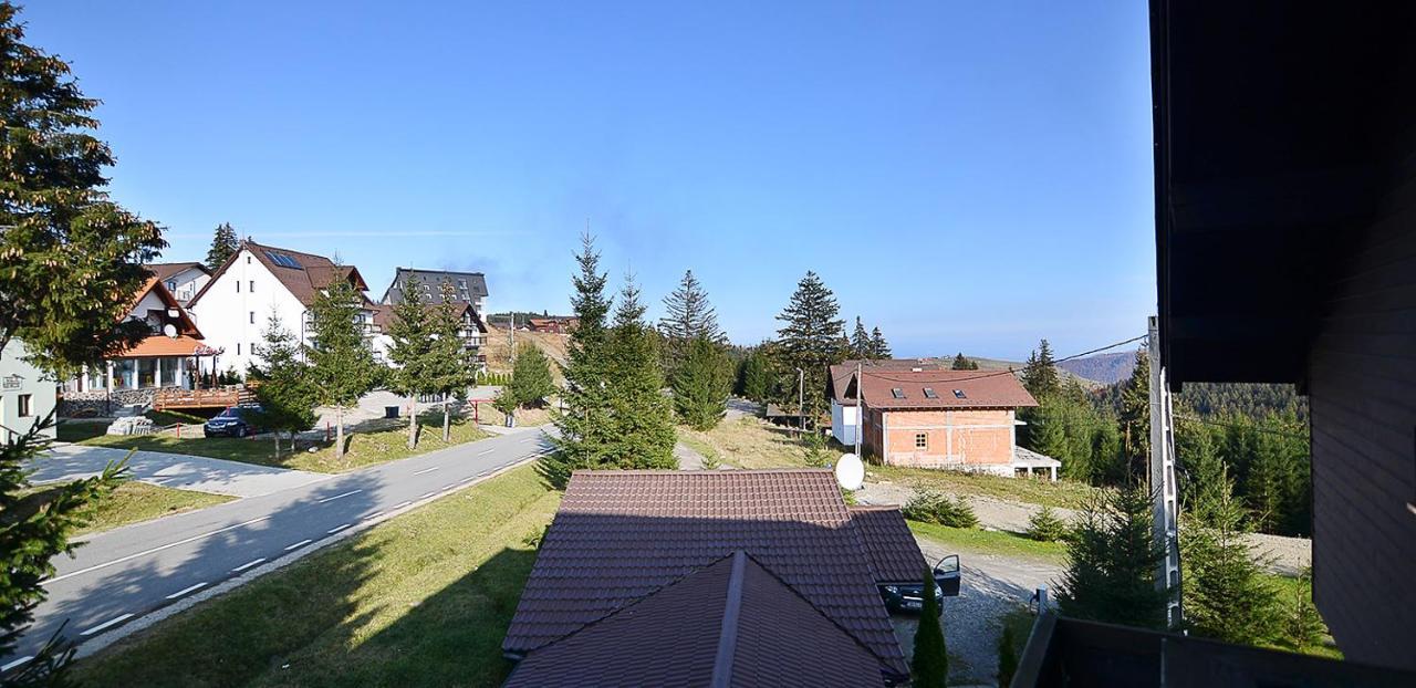 Păltiniş Pensiune & Restaurant Victoria מראה חיצוני תמונה